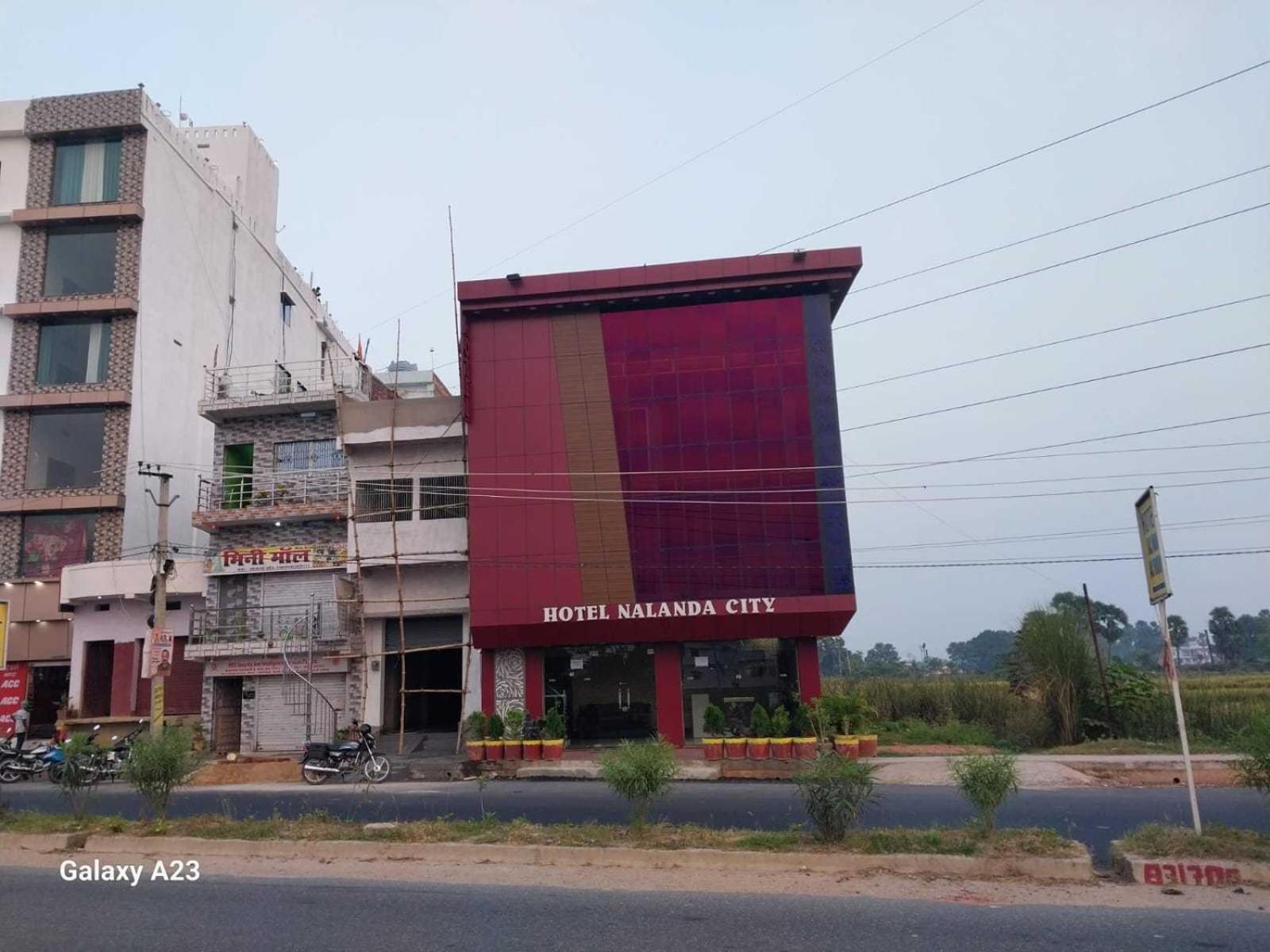 Hotel Nalanda City & Restaurant Dipnagar 외부 사진